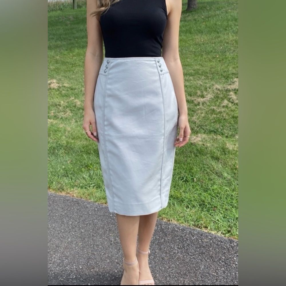 White House Black Market Perfect Form Ivory Lite Gray/Bone Pencil Skirt Size 4